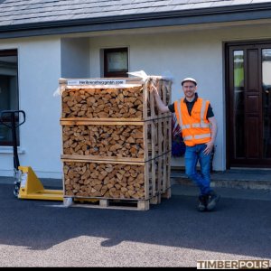 Brennholz für Kamin und Ofen – Lieferung in der Schweiz