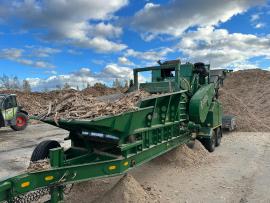 Sminuzzatore e tritturatore BANDIT BEAST 1680 | Lavorazione dello scarto di legno | Macchinari per la lavorazione del legno | Lift cranes s.r.o.