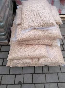 Pellet Pino | Combustibile, bricchette | SCOPULUS Handels-und Dienstleistungs GmbH