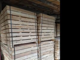 Abete rosso Legname segato su pallet |  Legno tenero | Tranciati | ELSTAV - FR, s.r.o.