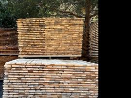 Abete rosso Legname segato su pallet |  Legno tenero | Tranciati | TATRALIGNA a. s.