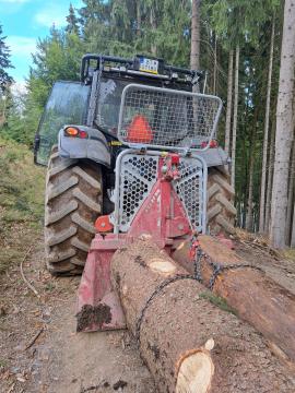 Trattore forestale VALTRA T193 |  Attrezzi per lavorare il legno | Macchinari per la lavorazione del legno | KOMITrade s.r.o.
