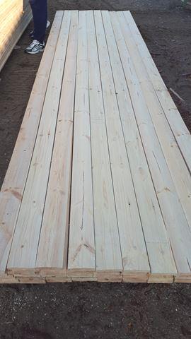 Pino Legname tagliato |  Legno tenero | Tranciati | Juhos és Juhos Kft